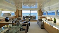 Motor yacht Anassa -  Salon